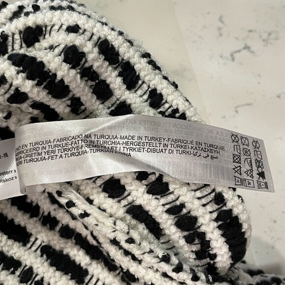 ZARA (NWT) Oversize Double Breast Long Sleeve Cardigan Sweater Jacket, BLK/WHT-M - Picture 11 of 13